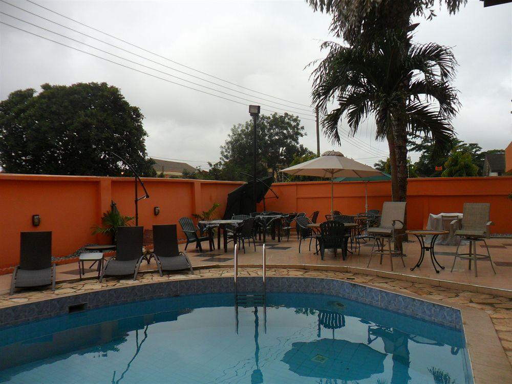 Tribeca Hotel Ghana Accra Bagian luar foto