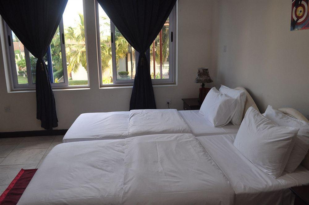 Tribeca Hotel Ghana Accra Bagian luar foto