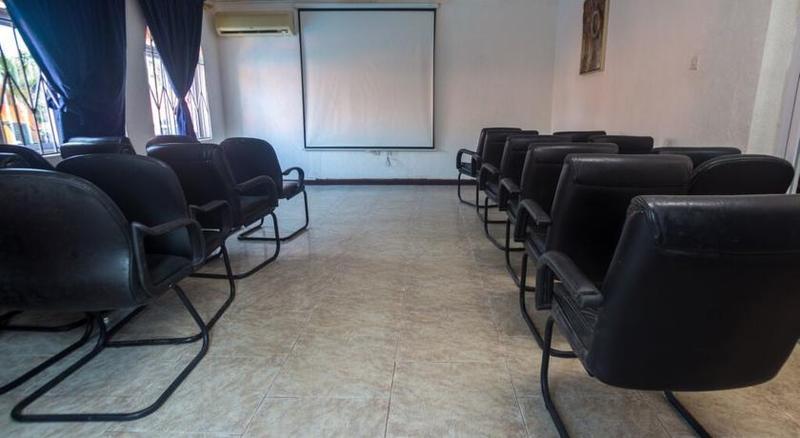 Tribeca Hotel Ghana Accra Bagian luar foto