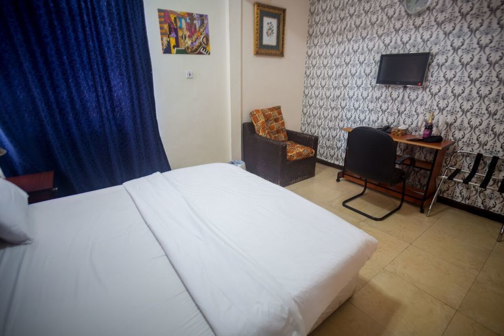 Tribeca Hotel Ghana Accra Bagian luar foto