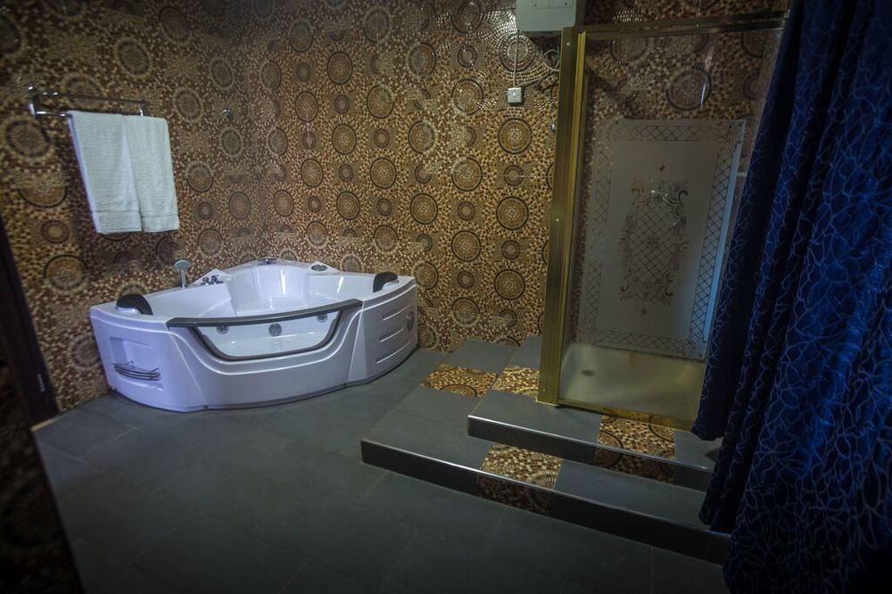 Tribeca Hotel Ghana Accra Bagian luar foto