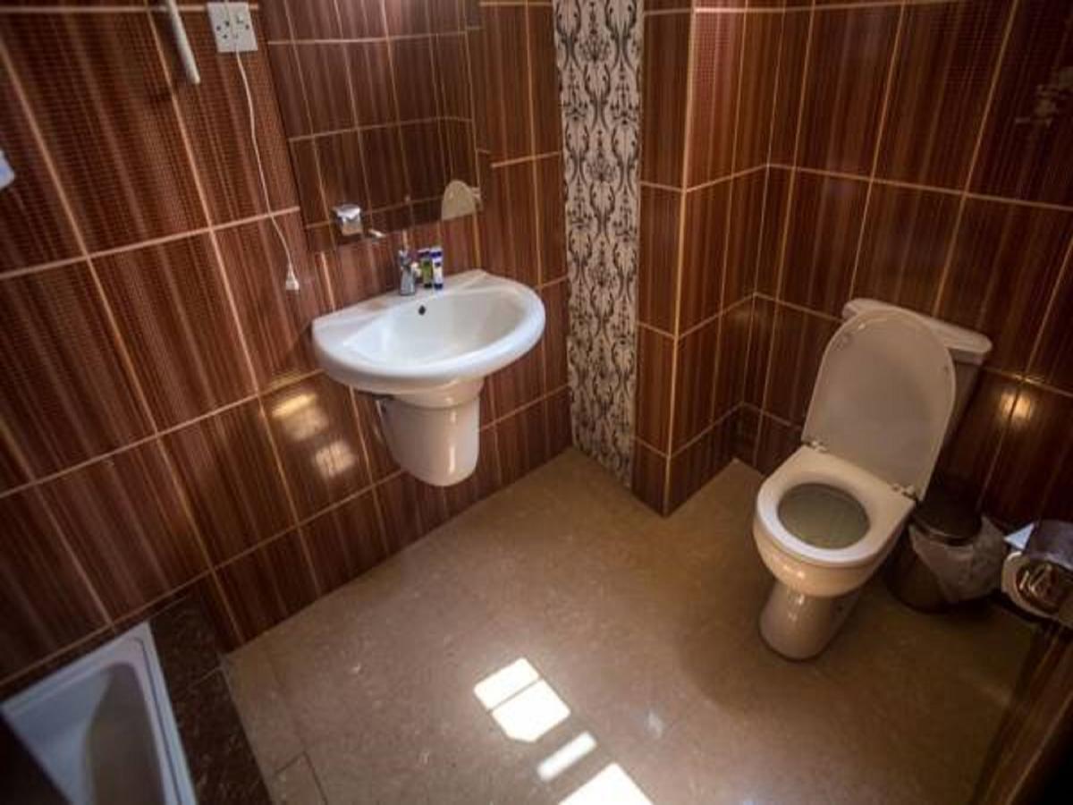 Tribeca Hotel Ghana Accra Bagian luar foto